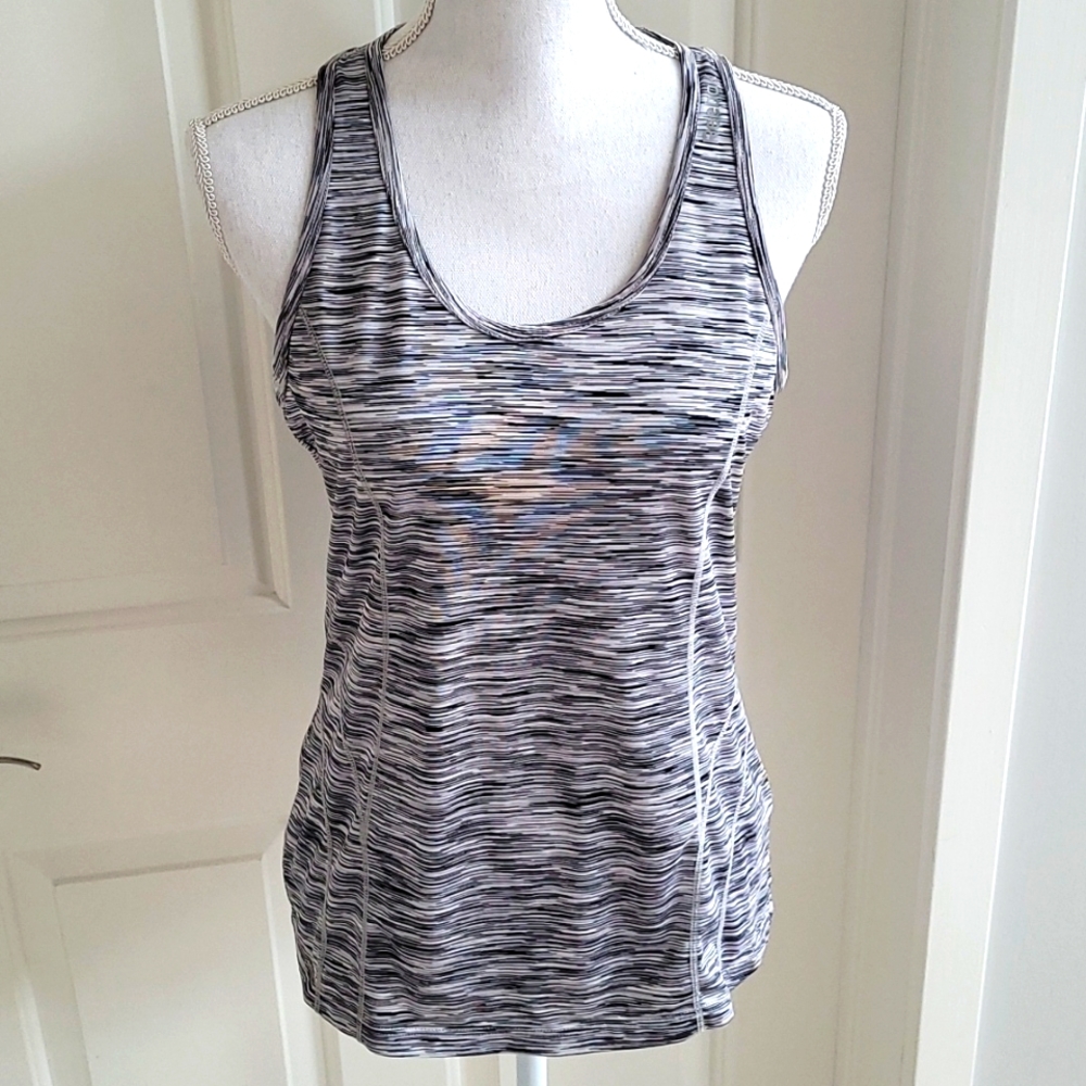 3/$20💋Reebok workout tank top
